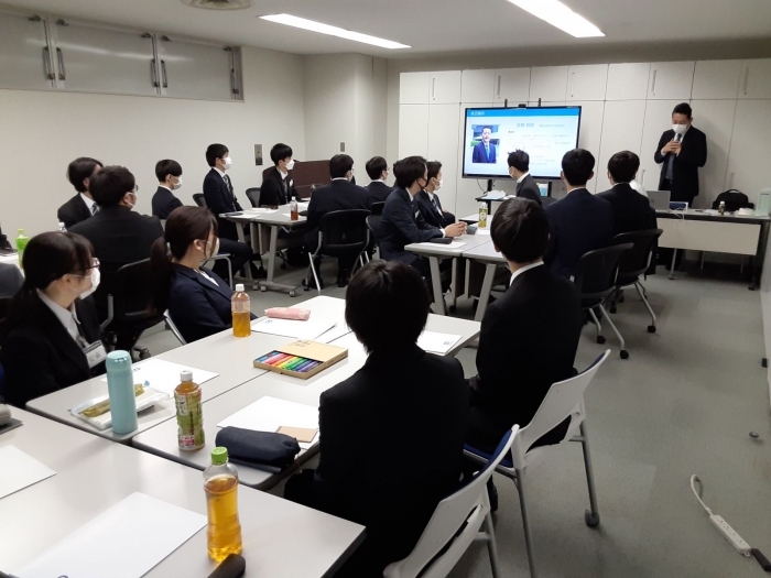 ただいま、新入社員の研修中です！